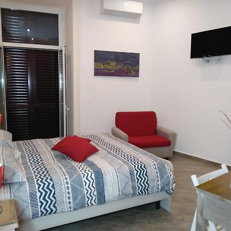 B&B Da Ary Colorful Rooms Naples Exterior photo