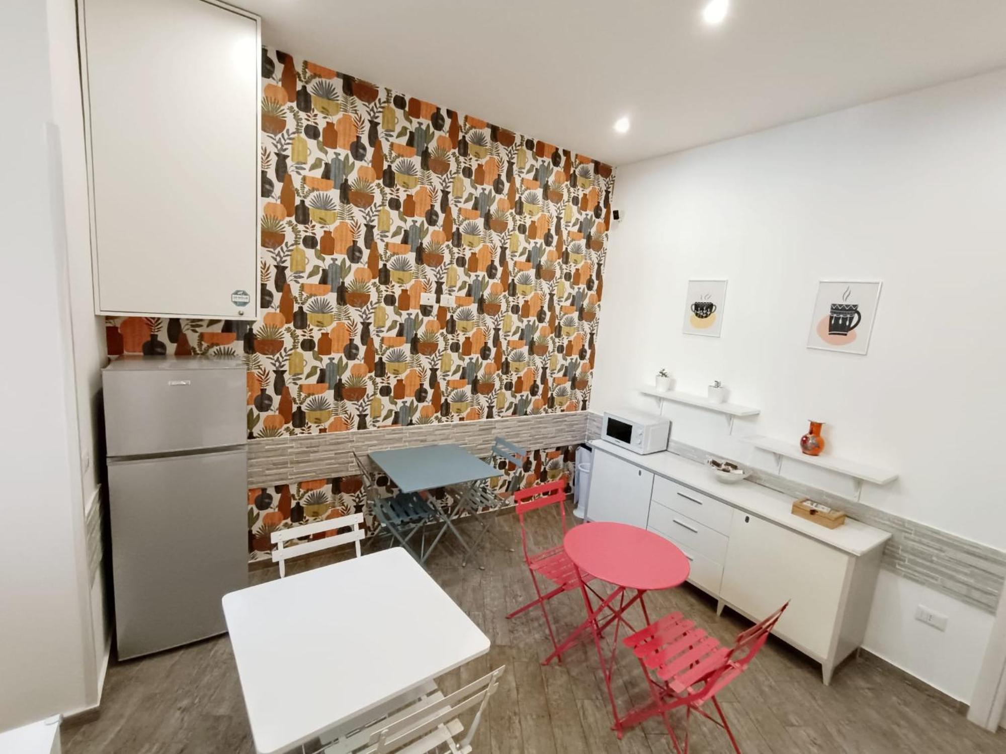 B&B Da Ary Colorful Rooms Naples Exterior photo